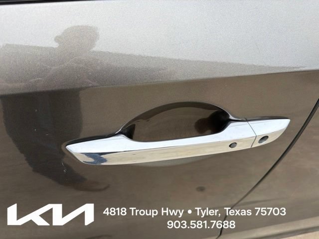 Used 2018 Honda Odyssey Elite image 6