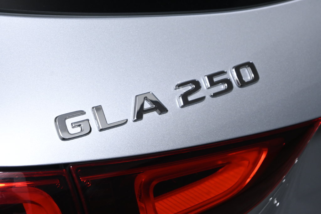 Used 2021 Mercedes-Benz GLA 250 4MATIC image 39
