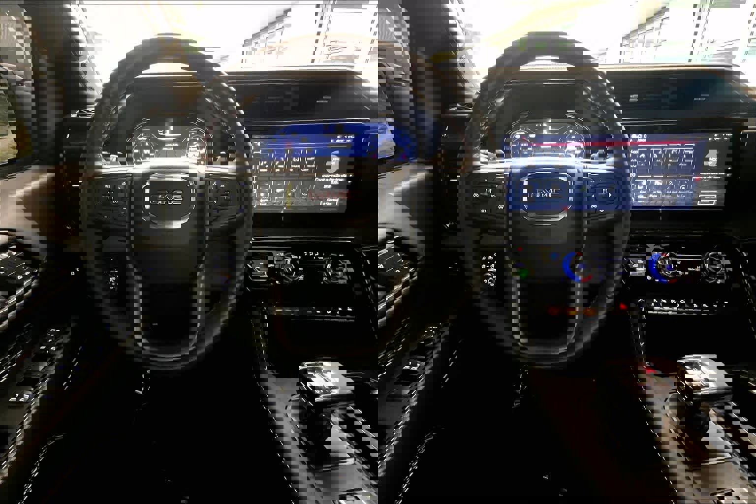 Used 2024 GMC Sierra 1500 AT4X w/ AT4X AEV Edition image 6