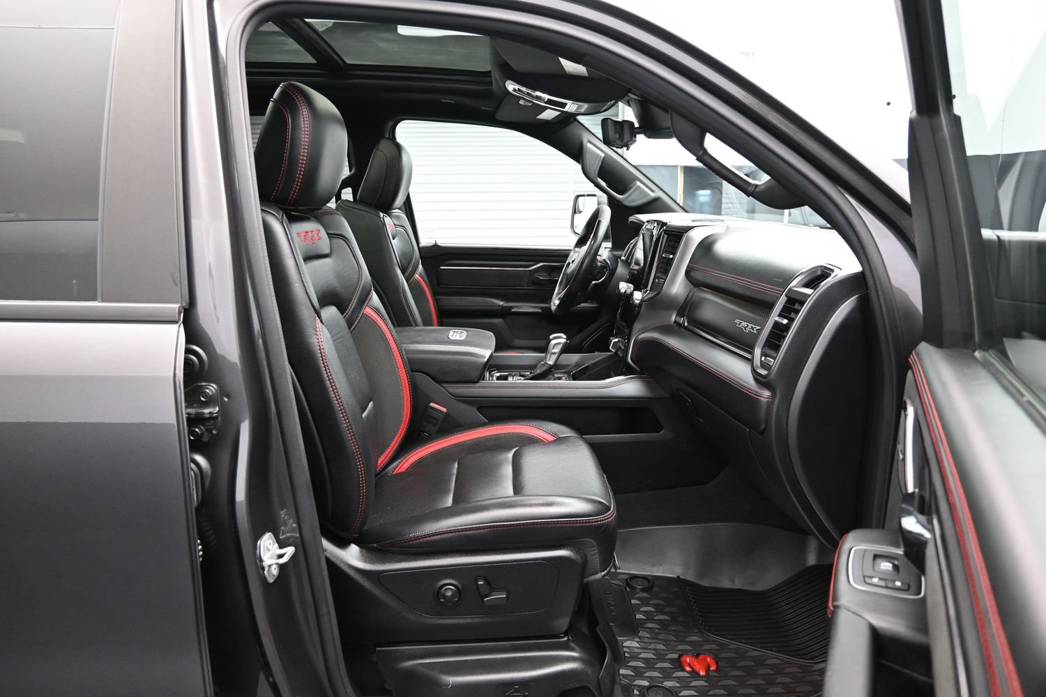 Used 2022 RAM 1500 TRX w/ TRX Level 2 Equipment Group AWD/4WD image 13