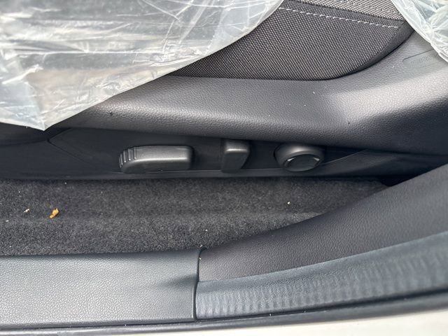 New 2026 Subaru Crosstrek 2.0i Premium AWD/4WD image 6