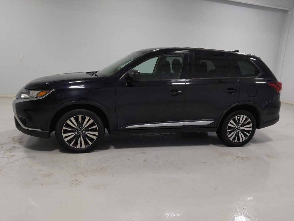 Used 2020 Mitsubishi Outlander ES image 2