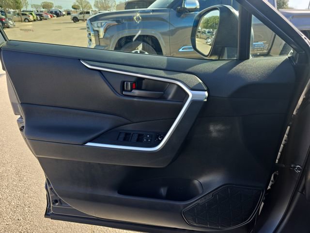 Used 2025 Toyota RAV4 LE image 26