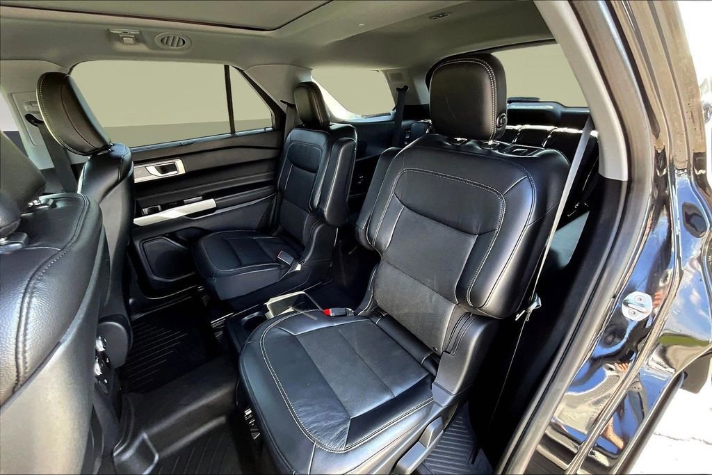 Used 2020 Ford Explorer Limited w/ Hybrid Equipment Group 310A AWD/4WD image 22