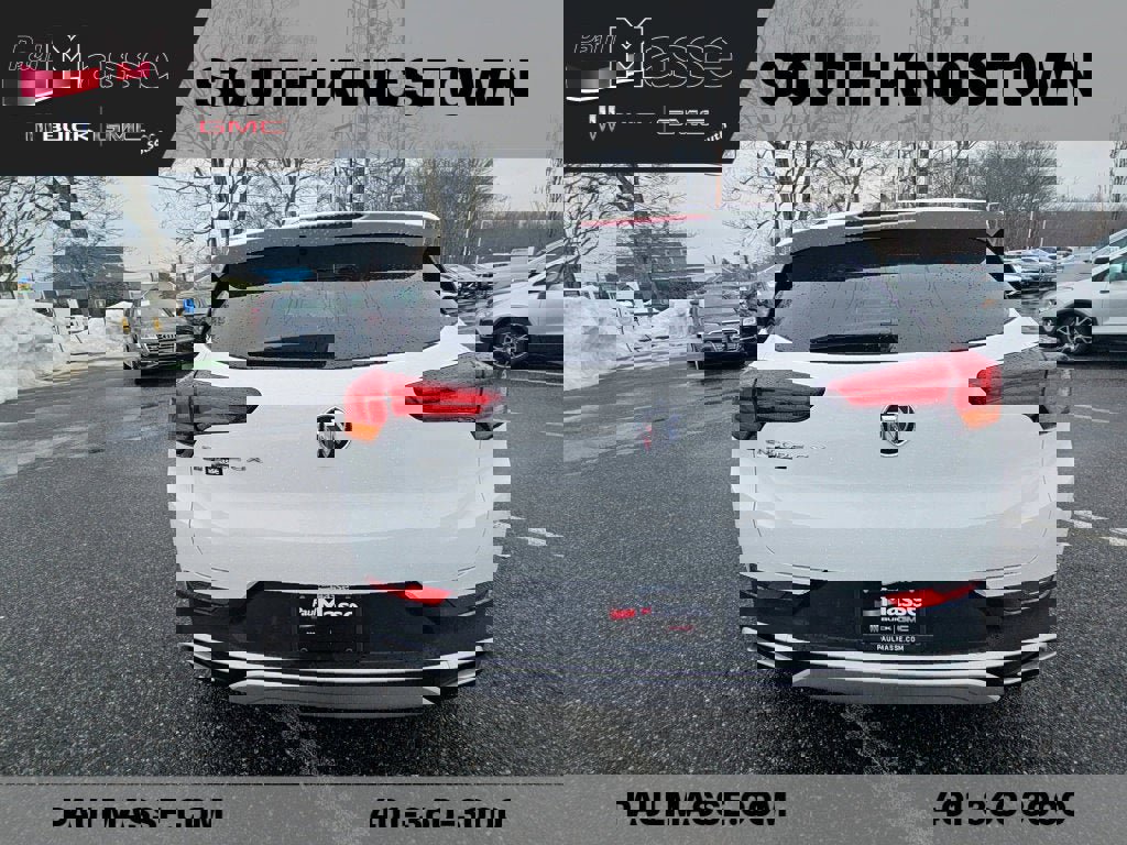 Used 2023 Buick Encore GX Preferred w/ Cold Weather Comfort Package image 8