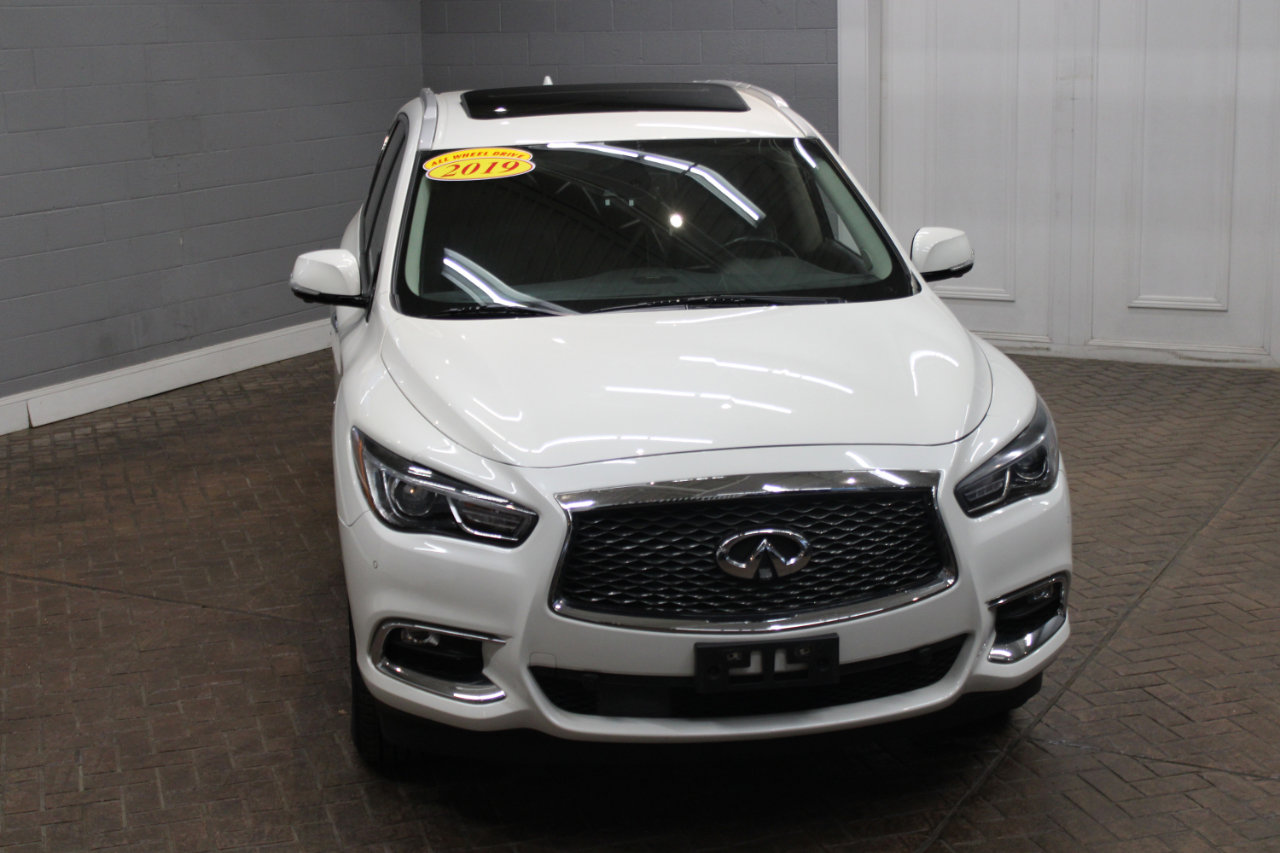 Used 2019 INFINITI QX60 Luxe w/ Essential Package image 28