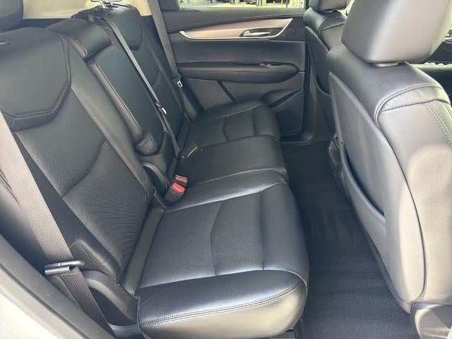 Used 2017 Cadillac XT5 Luxury w/ Driver Awareness Package FWD image 15