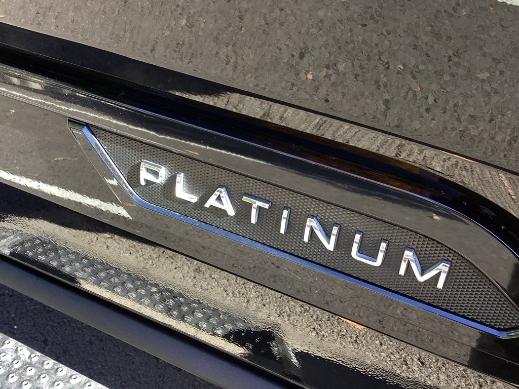 Used 2023 Toyota Tundra Platinum image 7