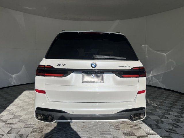 Certified 2025 BMW X7 xDrive40i w/ Executive Package image 6