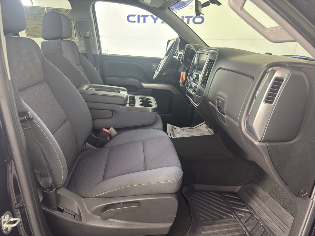 Used 2018 Chevrolet Silverado 1500 LT w/ All Star Edition AWD/4WD image 39