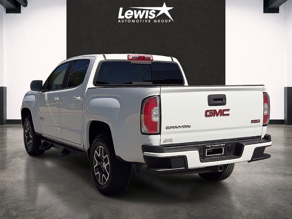 Used 2017 GMC Canyon SLE w/ All Terrain Package AWD/4WD image 3