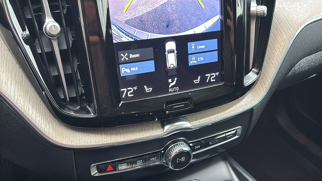 Used 2021 Volvo XC60 T5 Inscription w/ Climate Package image 21