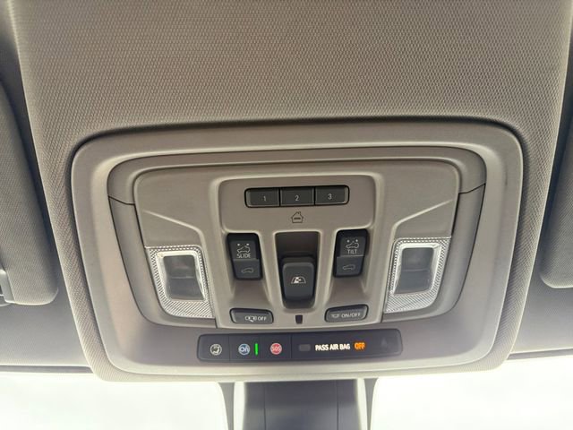 Used 2020 GMC Sierra 1500 Denali w/ Denali Premium Package AWD/4WD image 12