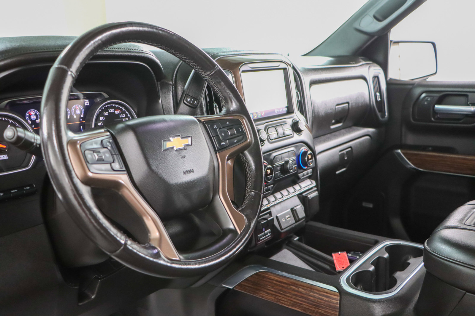 Used 2021 Chevrolet Silverado 1500 High Country image 27