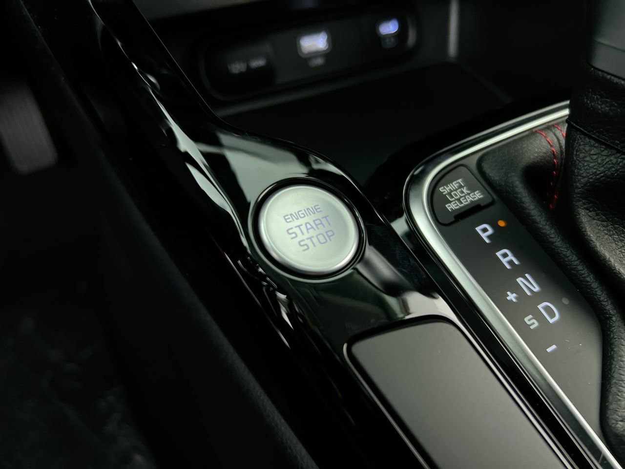Certified 2025 Kia Soul GT-Line w/ GT-Line Technology Package FWD image 22
