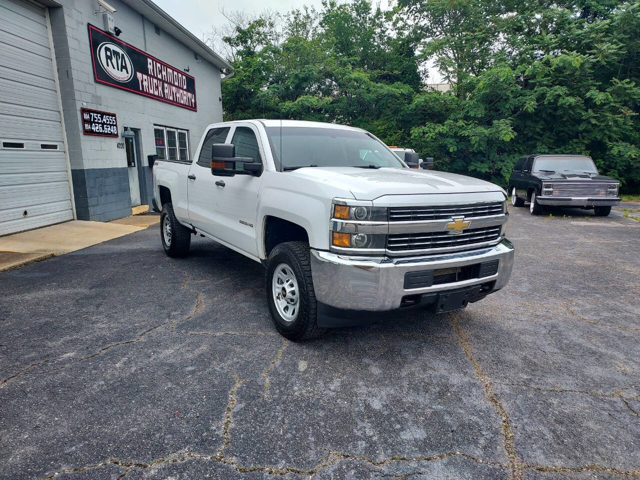 Used 2018 Chevrolet Silverado 2500 W/T w/ WT Convenience Package image 2