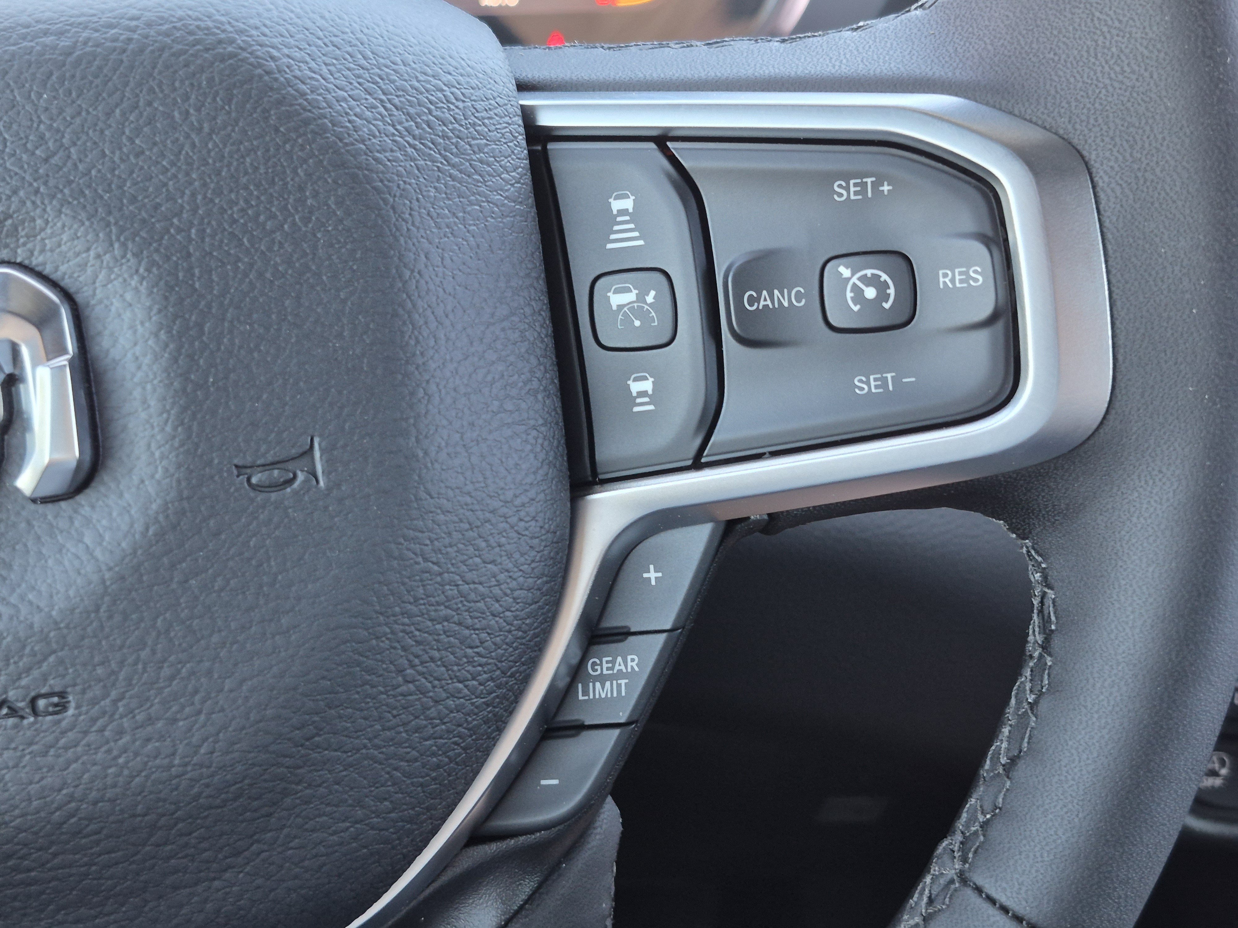 New 2026 RAM 1500 Big Horn AWD/4WD image 17