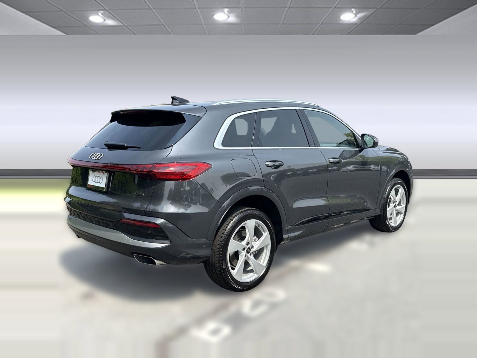 New 2025 Audi Q5 Premium AWD/4WD image 9
