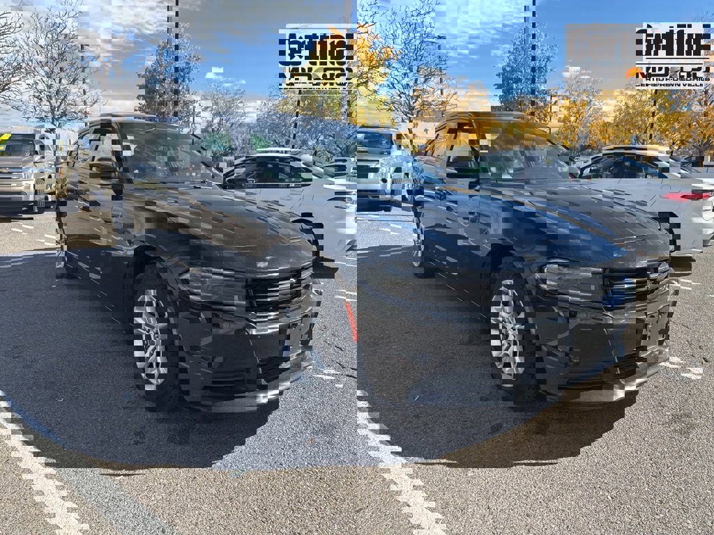 Used 2022 Dodge Charger SXT w/ Leather Interior Group