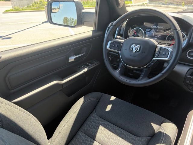 New 2026 RAM 1500 Express AWD/4WD image 29