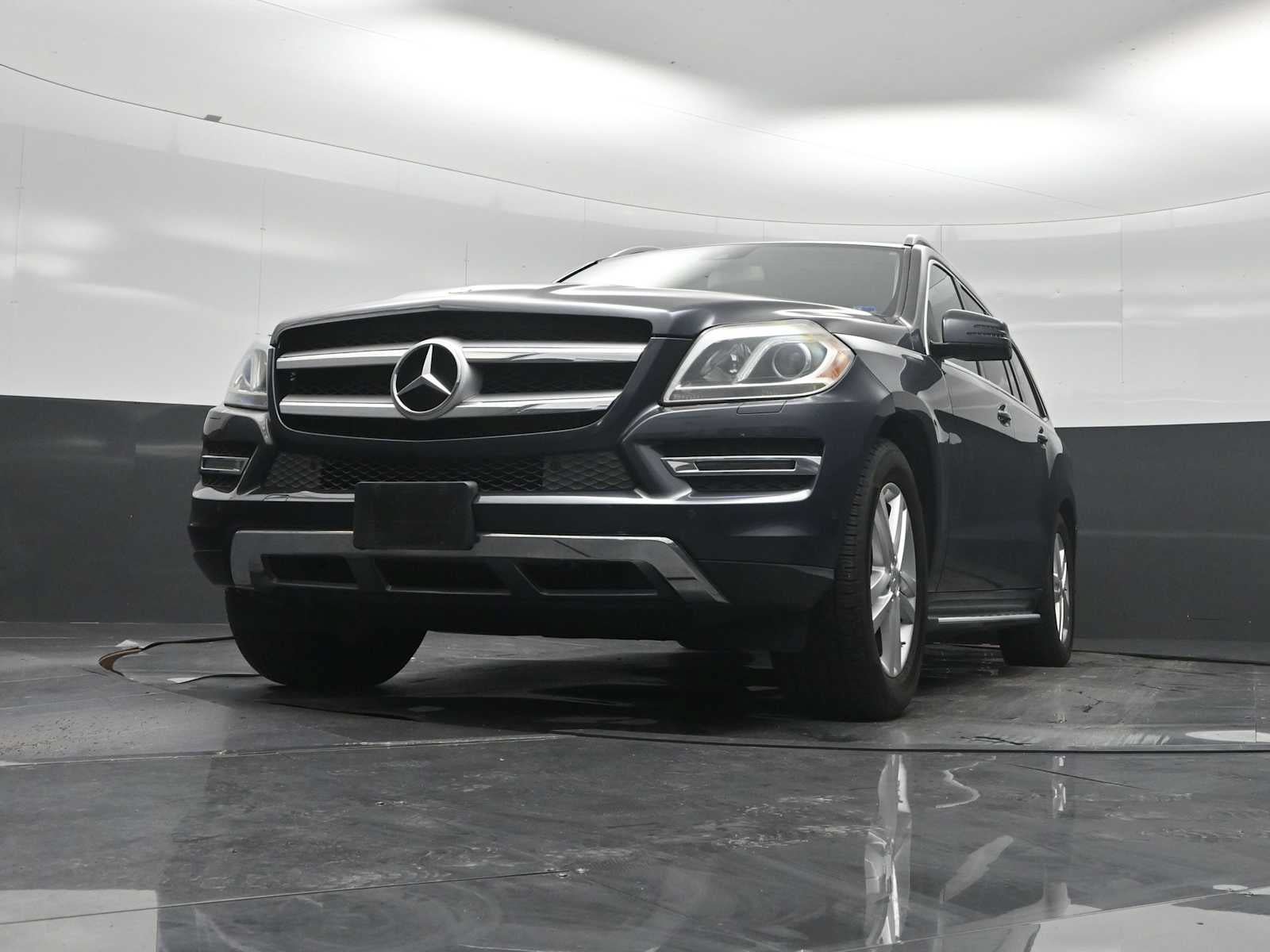 Used 2014 Mercedes-Benz GL 450 4MATIC image 20