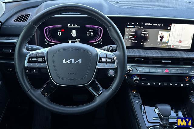 Used 2025 Kia Telluride EX image 16