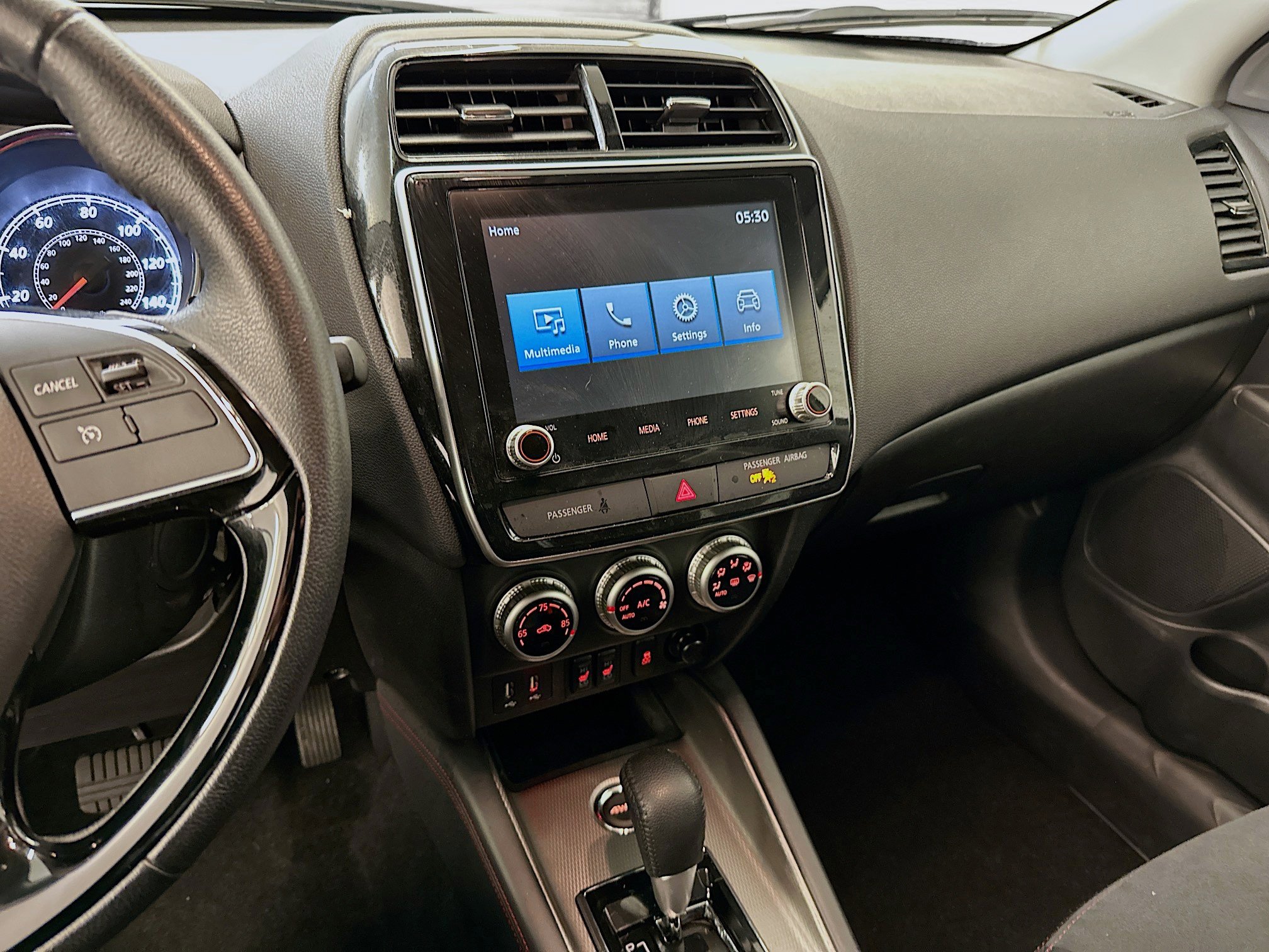 Used 2024 Mitsubishi Outlander Sport SE image 25