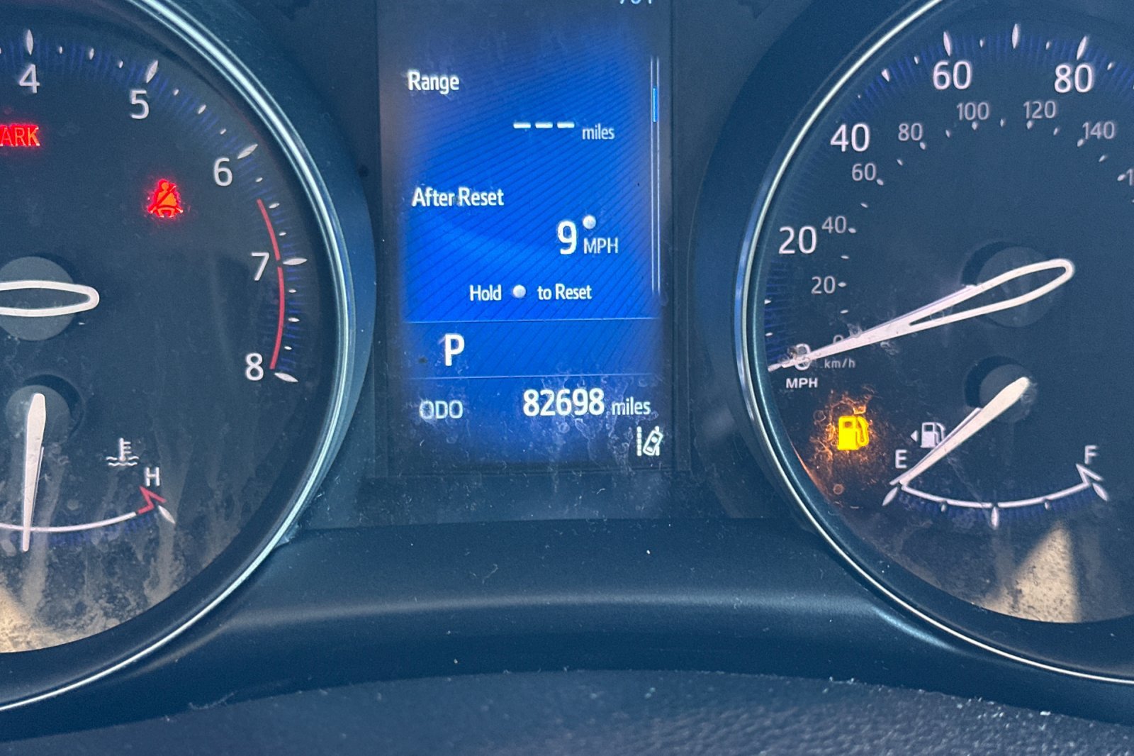 Certified 2018 Toyota C-HR XLE FWD image 29
