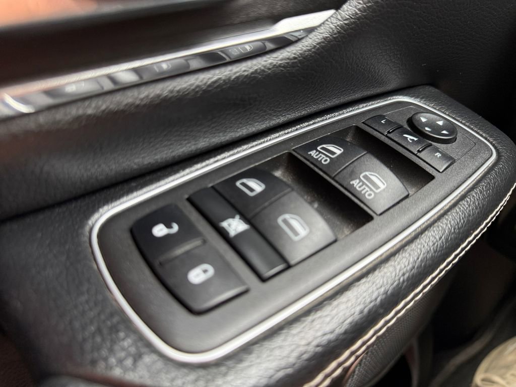 Used 2022 RAM 1500 Laramie AWD/4WD image 28