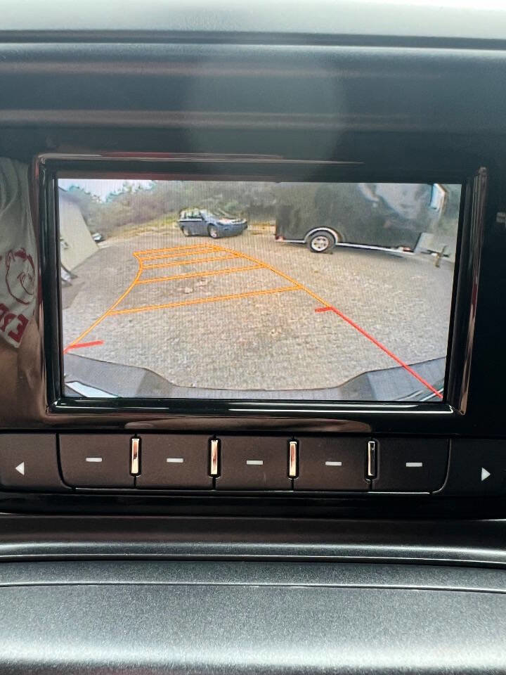 Used 2015 GMC Sierra 1500 Base 4x4 4dr Double Cab 6.5 ft w/ Sierra Convenience Package image 30