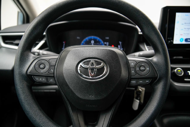 Used 2026 Toyota Corolla LE FWD image 23