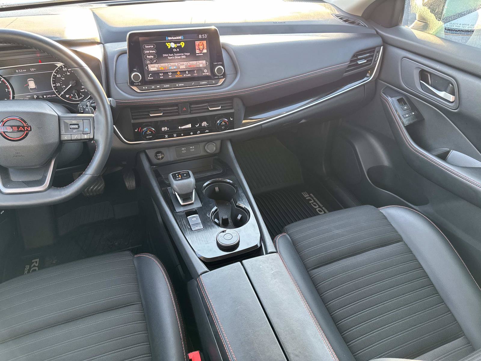 Used 2025 Nissan Rogue SV AWD/4WD image 15