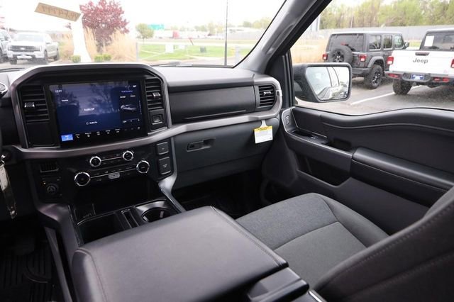 Used 2025 Ford F150 XLT w/ Equipment Group 301A Standard image 26