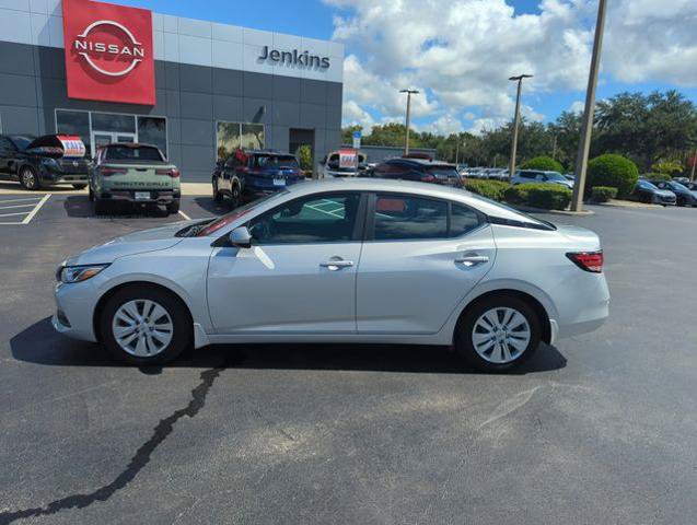 Certified 2023 Nissan Sentra S FWD image 11