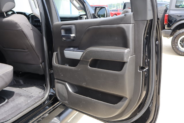 Used 2018 Chevrolet Silverado 1500 LT w/ All Star Edition AWD/4WD image 33