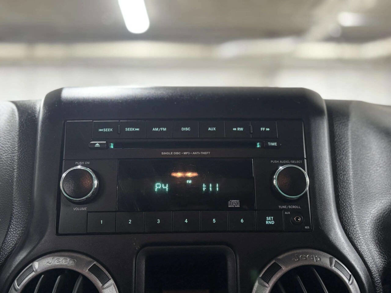 Used 2014 Jeep Wrangler Unlimited Sport image 25