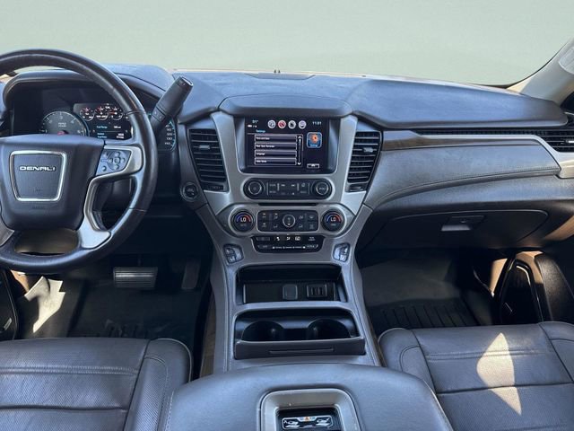 Used 2018 GMC Yukon XL Denali image 21