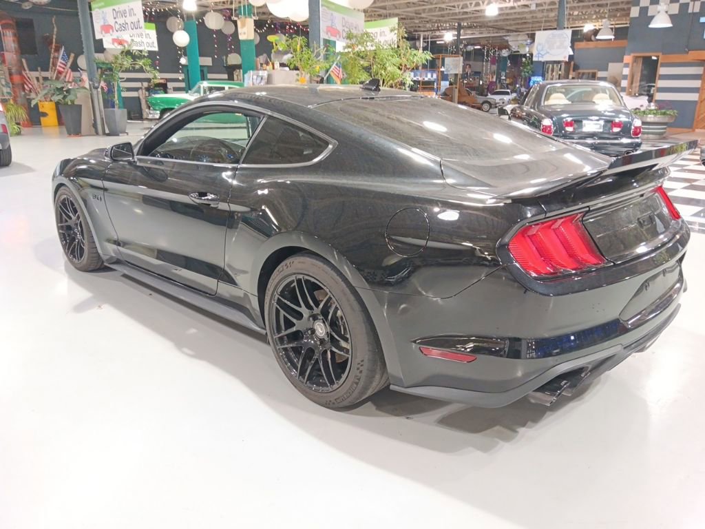 Used 2021 Ford Mustang GT Premium w/ Equipment Group 401A image 8