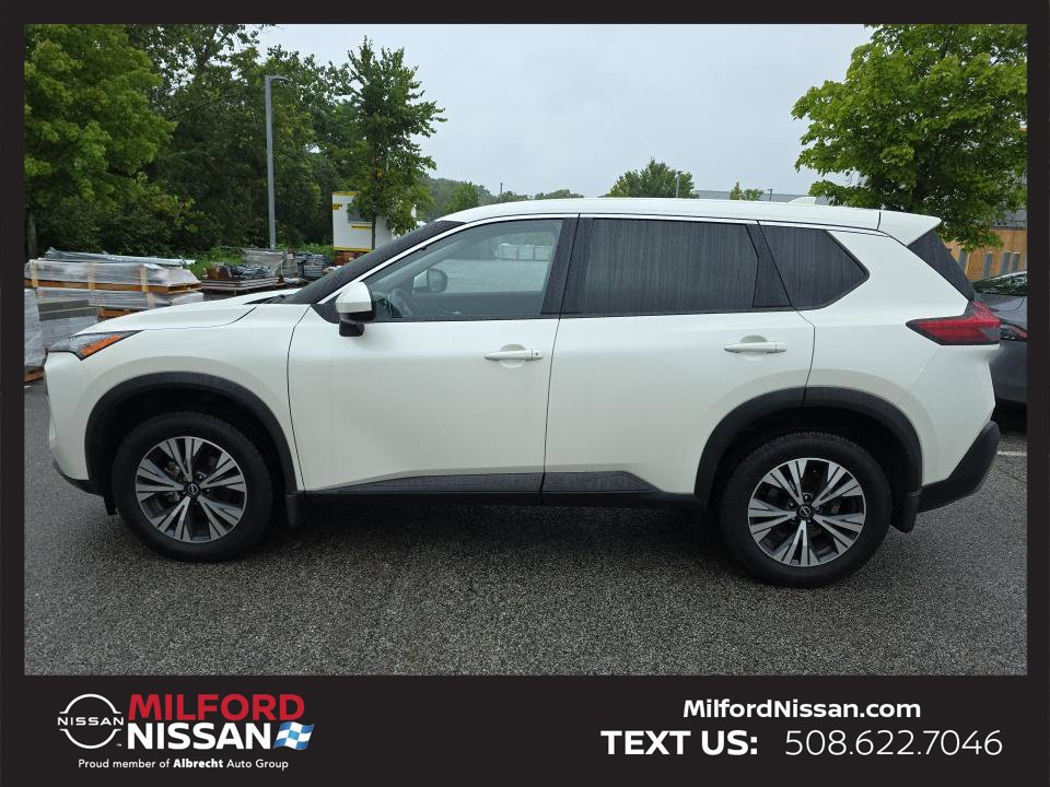 Certified 2023 Nissan Rogue SV AWD/4WD image 2
