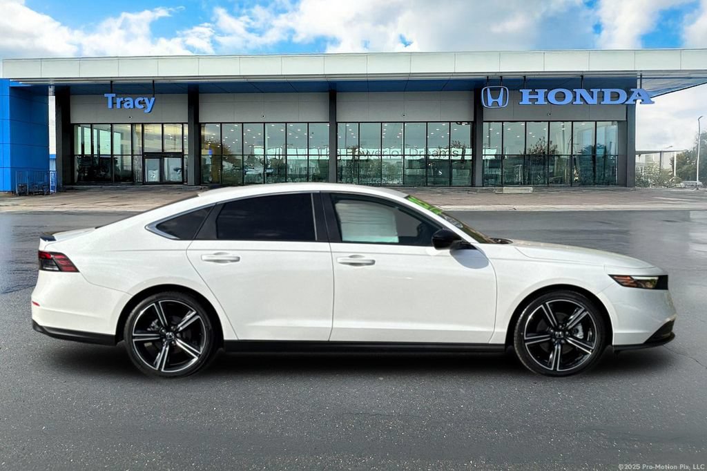 Certified 2025 Honda Accord Sport image 4