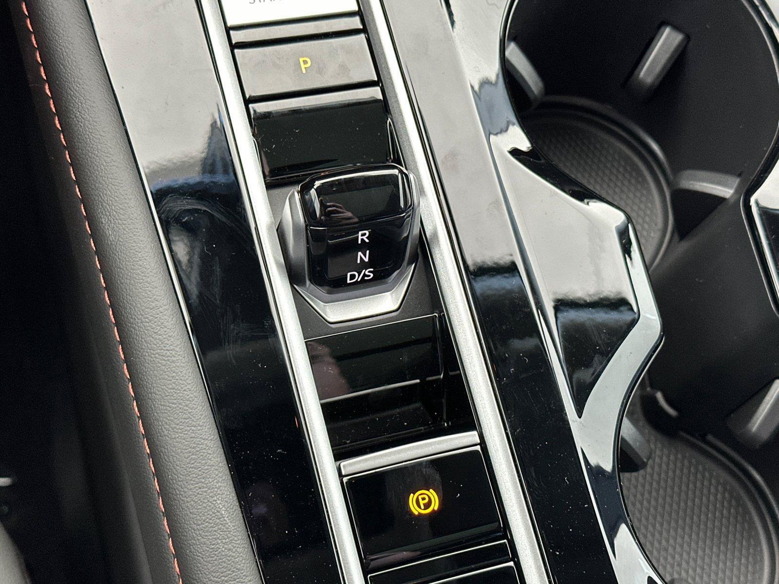 New 2026 Volkswagen Atlas Peak Edition AWD/4WD image 21