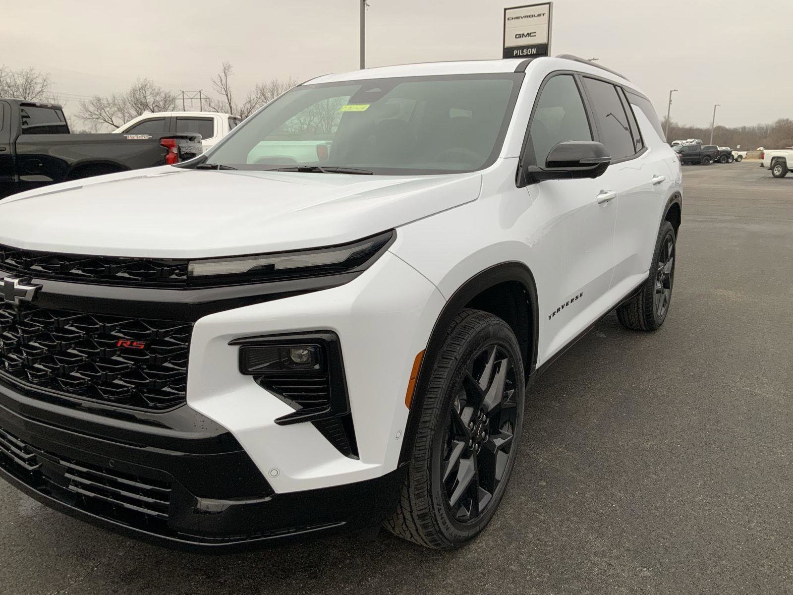 New 2026 Chevrolet Traverse RS w/ LPO, Floor Liner Package image 19