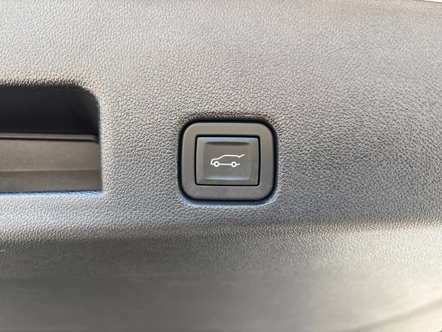 Used 2026 GMC Acadia AT4 AWD/4WD image 23