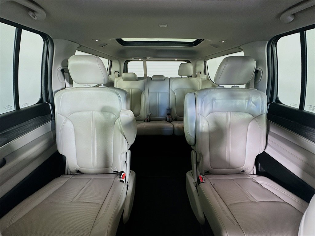 Used 2022 Jeep Wagoneer Series III w/ Premium Group I image 13