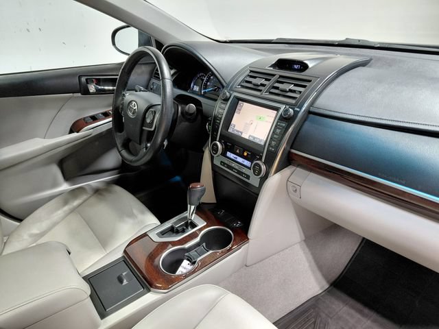 Used 2012 Toyota Camry XLE FWD image 25