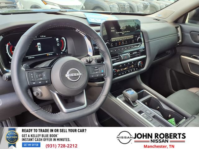 Certified 2025 Nissan Pathfinder Platinum w/ Cargo Package FWD image 4
