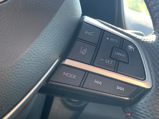Certified 2025 Toyota Sienna XSE w/ XSE Premium Package AWD/4WD image 23
