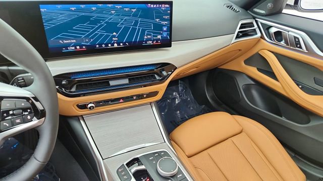 Used 2025 BMW i4 xDrive40i w/ Premium Package AWD/4WD image 44