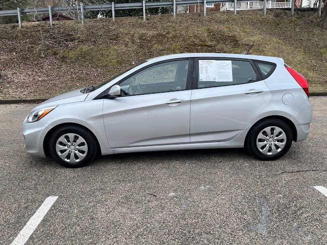 Used 2017 Hyundai Accent SE image 24