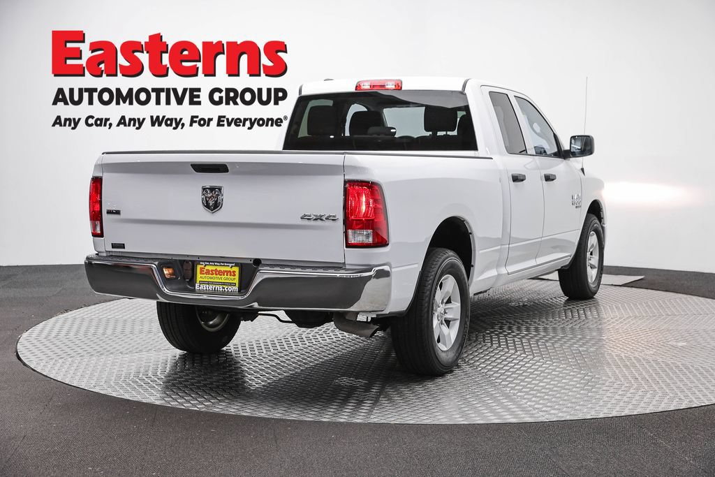 Used 2024 RAM 1500 Classic SLT AWD/4WD image 4
